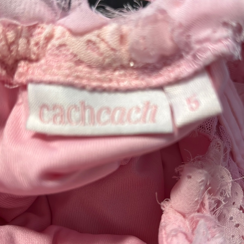Gorgeous Top 🌸 - Picture 5 of 5